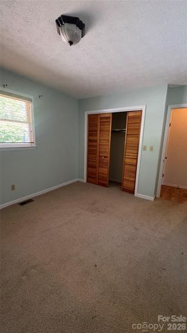 132 Haynes Street, Hendersonville, NC 28791