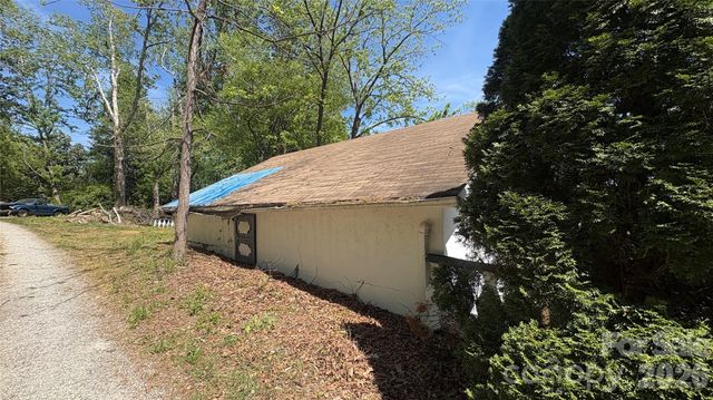 132 Haynes Street, Hendersonville, NC 28791