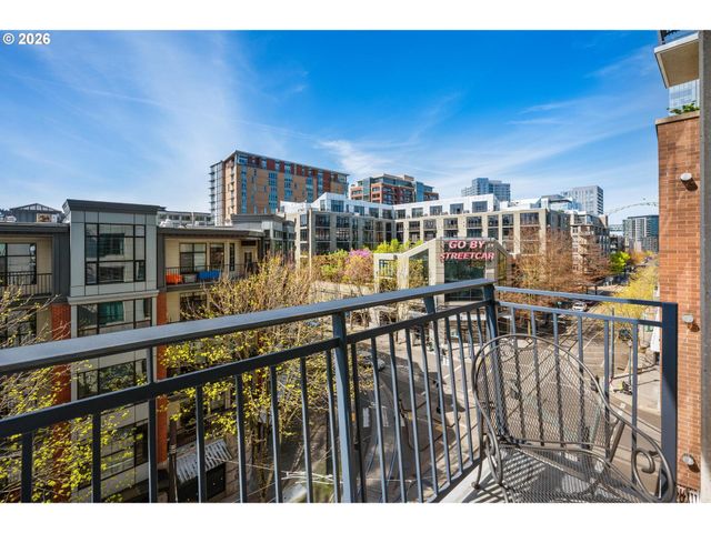 922 Nw 11TH Ave 505, Portland, OR 97209