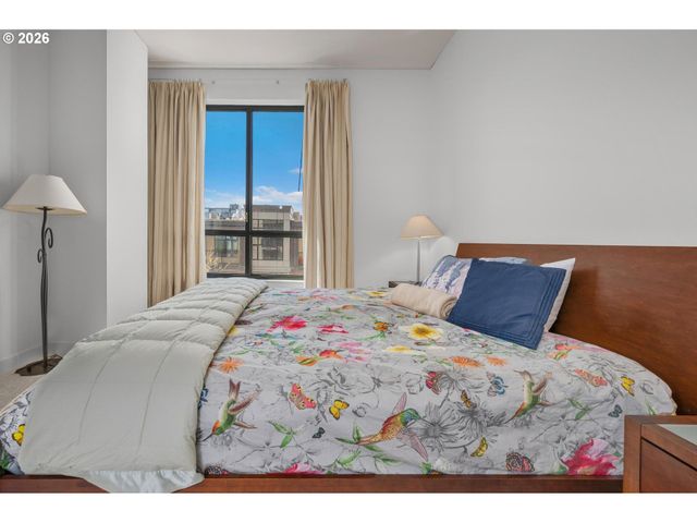 922 Nw 11TH Ave 505, Portland, OR 97209