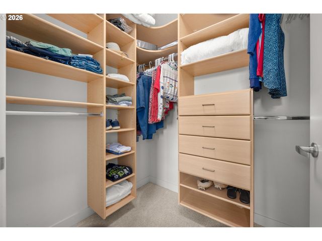 922 Nw 11TH Ave 505, Portland, OR 97209