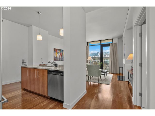 922 Nw 11TH Ave 505, Portland, OR 97209