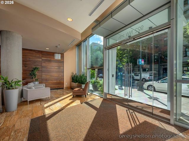 922 Nw 11TH Ave 505, Portland, OR 97209
