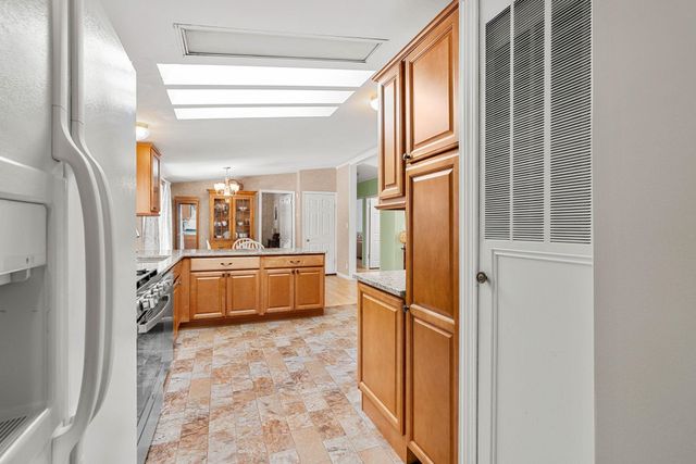 11 Magnolia Lane, Belmont, NH 03220