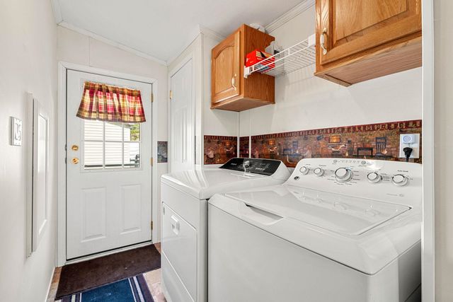 11 Magnolia Lane, Belmont, NH 03220