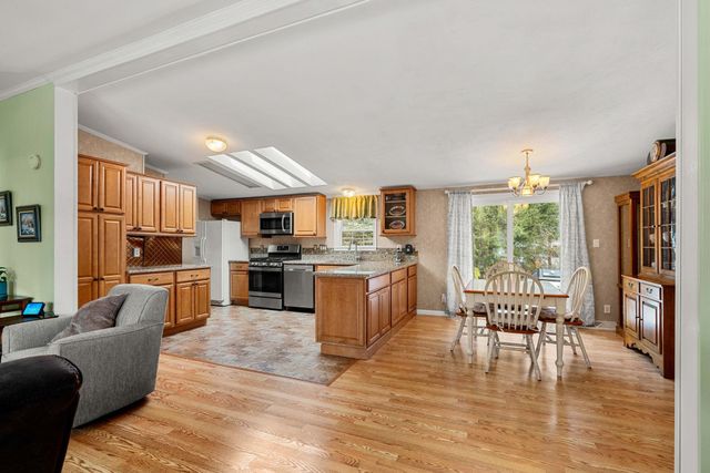 11 Magnolia Lane, Belmont, NH 03220
