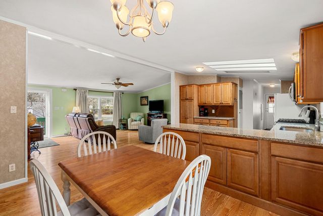 11 Magnolia Lane, Belmont, NH 03220