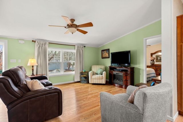 11 Magnolia Lane, Belmont, NH 03220