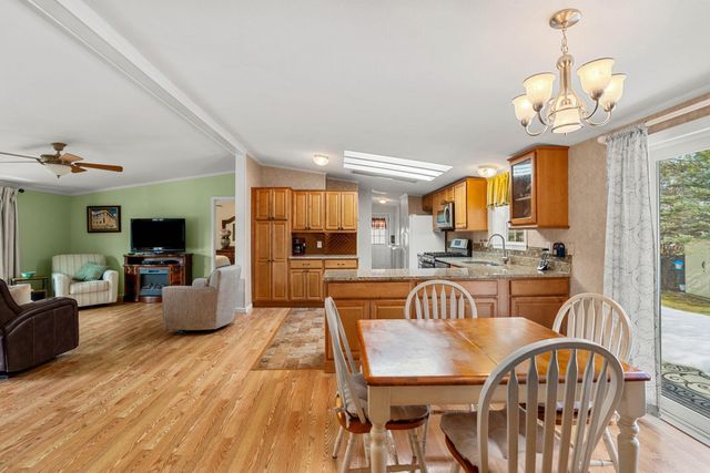 11 Magnolia Lane, Belmont, NH 03220