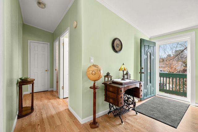 11 Magnolia Lane, Belmont, NH 03220