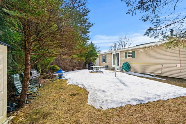 11 Magnolia Lane, Belmont, NH 03220