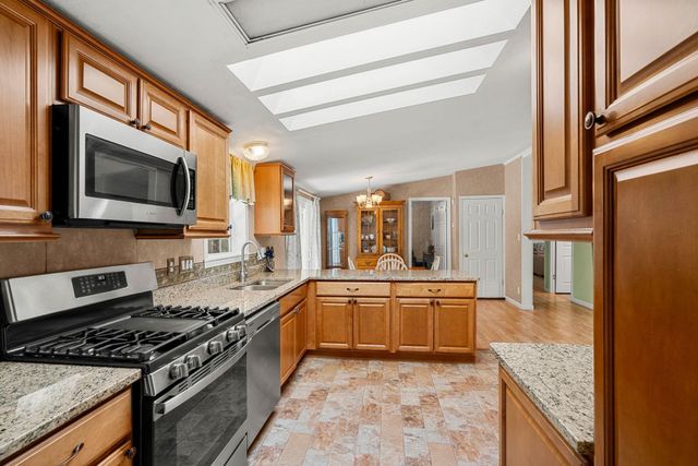 11 Magnolia Lane, Belmont, NH 03220