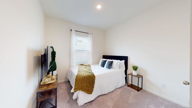 5814 LILAC LNDG, Converse, TX 78109