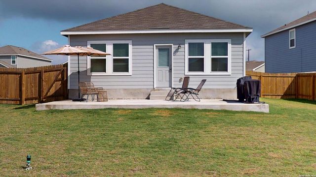 5814 LILAC LNDG, Converse, TX 78109