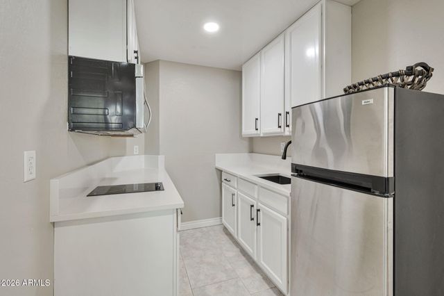 155 N BROOKSIDE Street, Chandler, AZ 85225