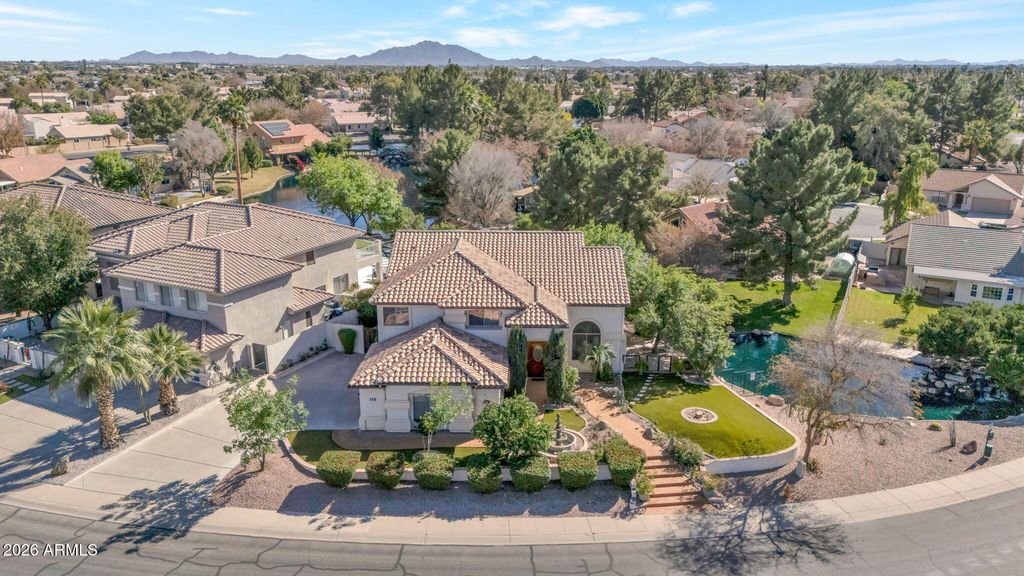 155 N BROOKSIDE Street, Chandler, AZ 85225