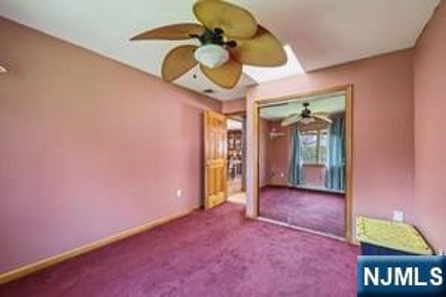 22 John Circle, Norwood, NJ 07648