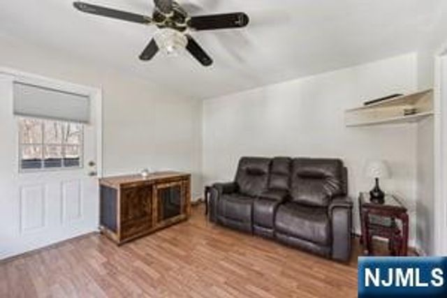 22 John Circle, Norwood, NJ 07648
