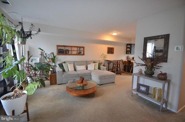 2212 MULBERRY CT, Lansdale, PA 19446