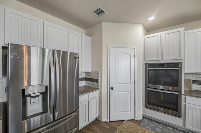 20519 Pembridge Green Drive, Porter, TX 77365
