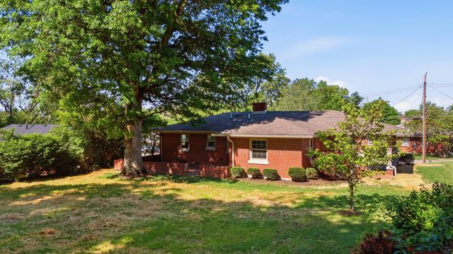 122 Meadowlark Drive, Richmond, KY 40475