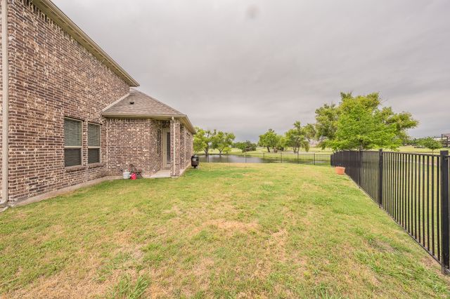2304 Llano Drive, Royse City, TX 75189