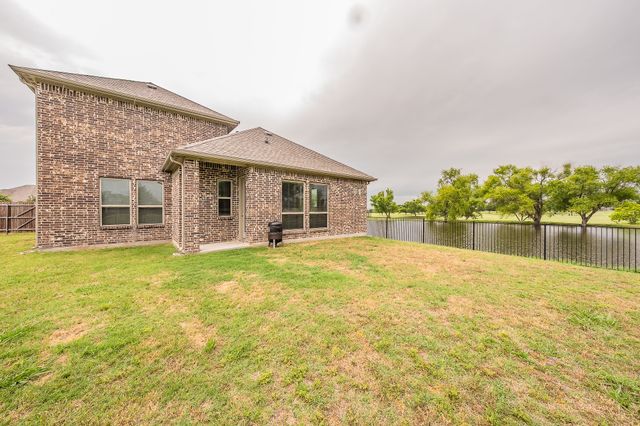 2304 Llano Drive, Royse City, TX 75189