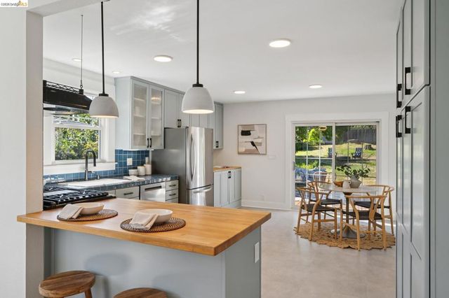 1615 Buena Ave, Berkeley, CA 94703