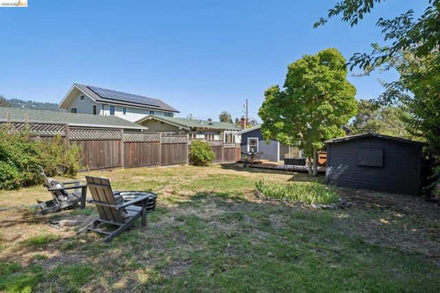 1615 Buena Ave, Berkeley, CA 94703