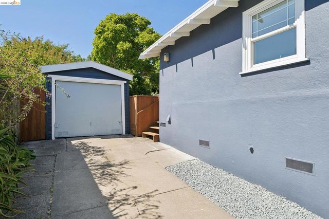 1615 Buena Ave, Berkeley, CA 94703