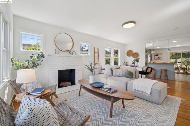 1615 Buena Ave, Berkeley, CA 94703