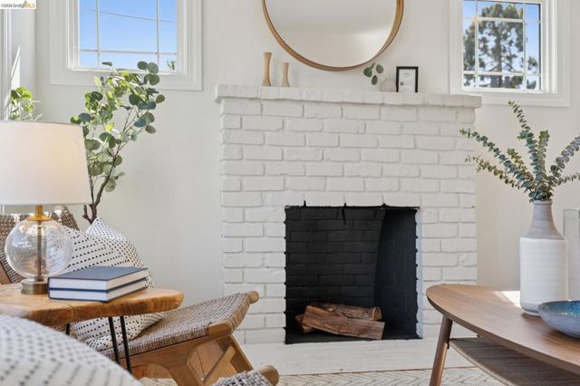 1615 Buena Ave, Berkeley, CA 94703