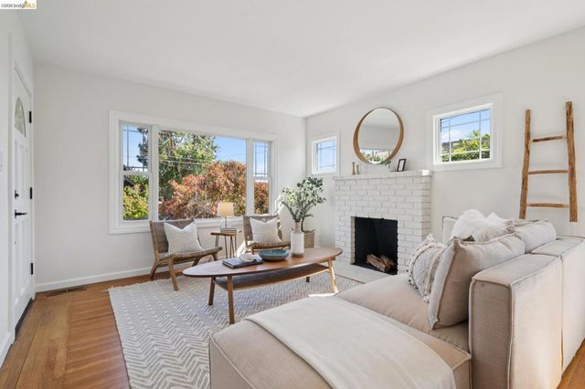 1615 Buena Ave, Berkeley, CA 94703