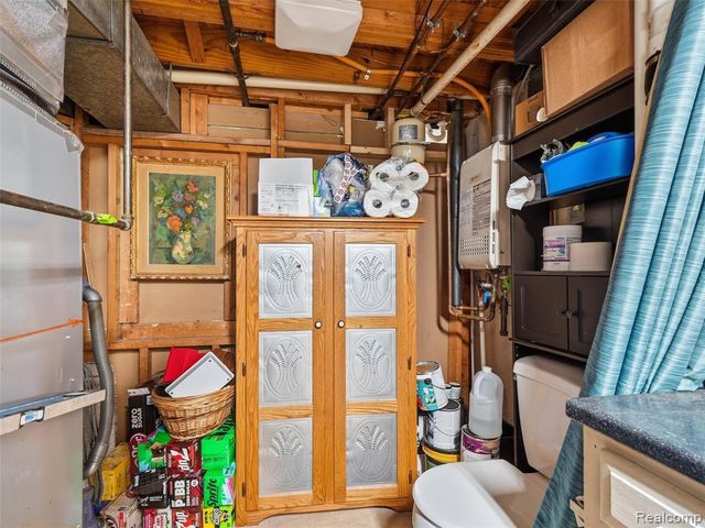 22820 Purdue Avenue, Farmington Hills, MI 48336