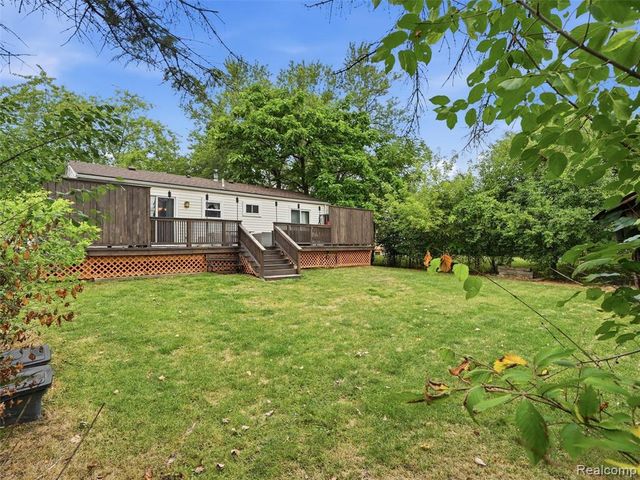 22820 Purdue Avenue, Farmington Hills, MI 48336