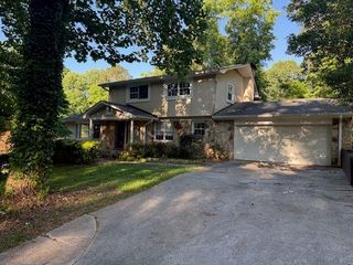 2836 Umberland Drive, Doraville, GA 30340