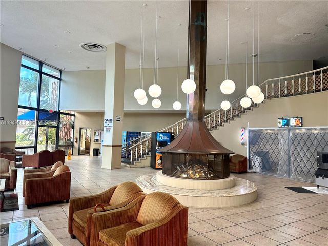 26 Diplomat Pkwy 2263, Hallandale Beach, FL 33009