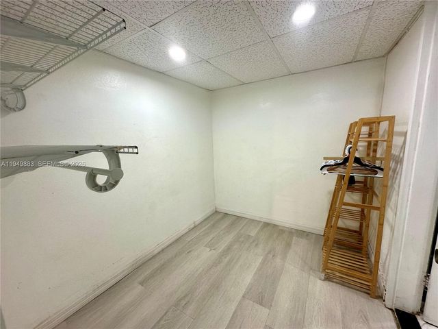 26 Diplomat Pkwy 2263, Hallandale Beach, FL 33009