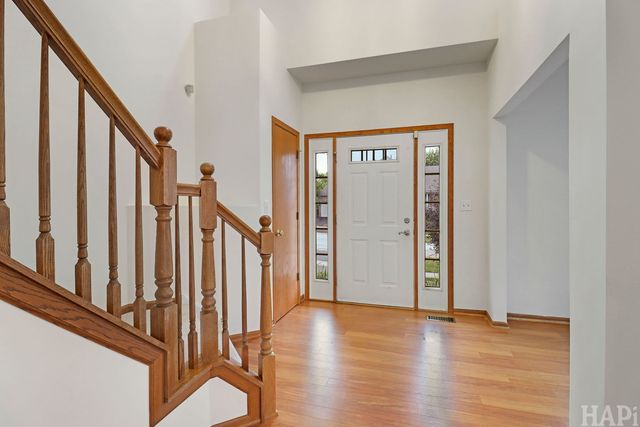 511 Mc Kenzie Court, Lake Villa, IL 60046