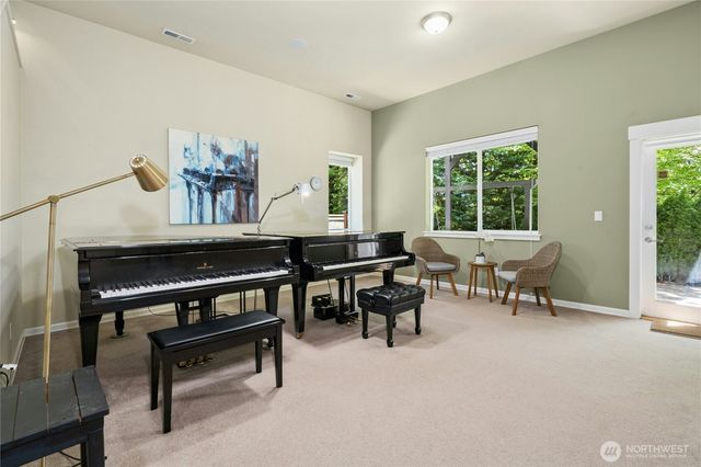 5080 163rd Place SE, Bellevue, WA 98006