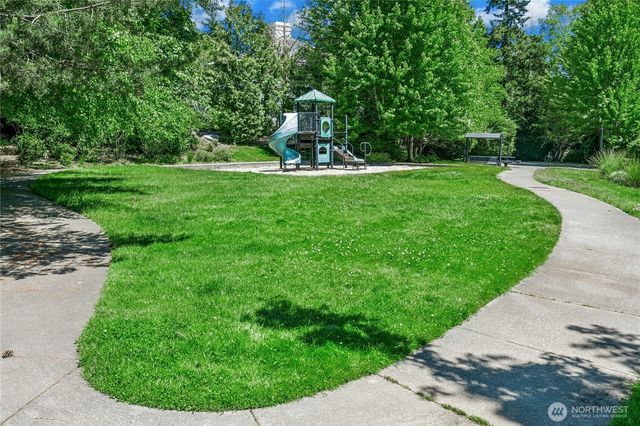 5080 163rd Place SE, Bellevue, WA 98006