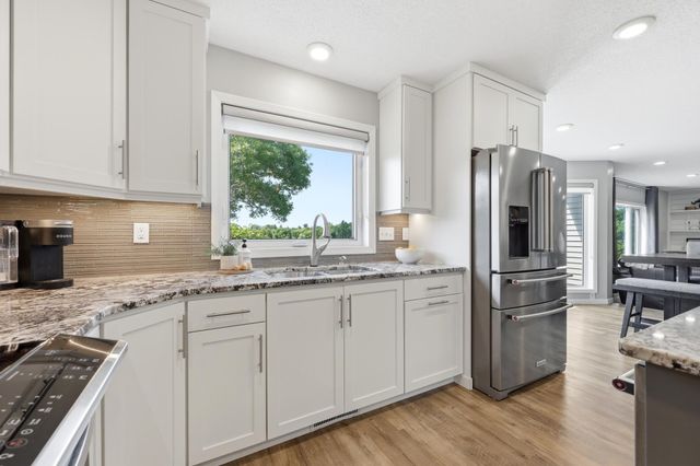 3500 Riverview Circle, Moorhead, MN 56560