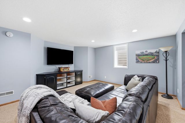 3500 Riverview Circle, Moorhead, MN 56560