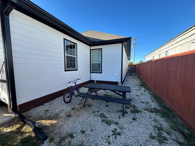 2210 Road 5500, Cleveland, TX 77327