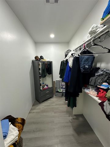 2210 Road 5500, Cleveland, TX 77327