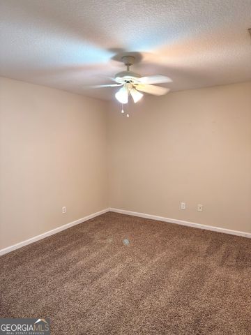 412 Lawnwood Court, Kingsland, GA 31548