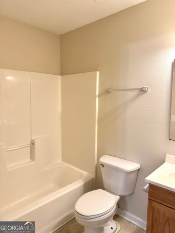 412 Lawnwood Court, Kingsland, GA 31548
