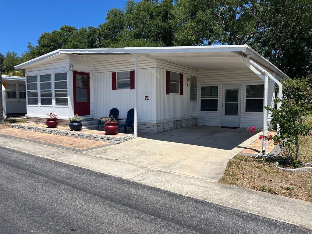 71 ROYAL PALM CIRCLE, Largo, FL 33778