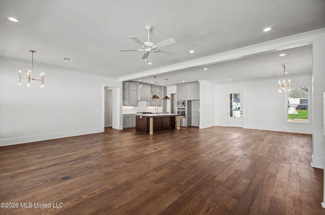 106 Heron'S Bay Circle, Madison, MS 39110