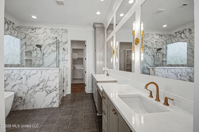 106 Heron'S Bay Circle, Madison, MS 39110